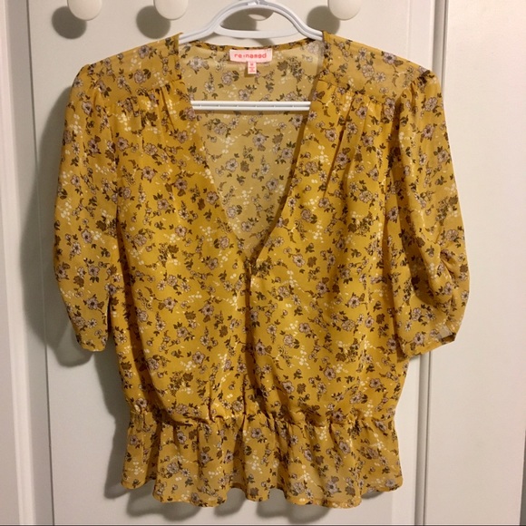 BOGO FREE - Floral Blouse - Picture 1 of 4